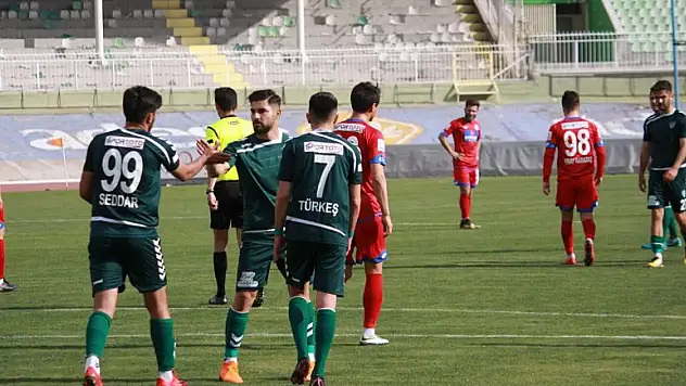 Anadolu Selçukspor doludizgin! 4 -2