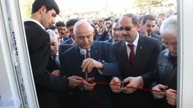 AK Parti, Karapınar ilçesinde seçim karargahını açtı