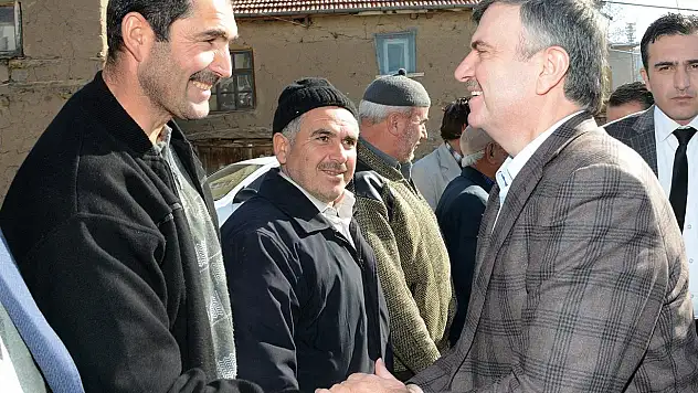 Tahir Akyürek'in belde ziyaretleri