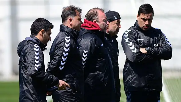 Konyaspor teknik heyeti analize boğuldu