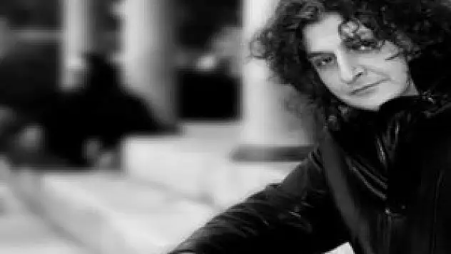 Tuluyhan Uğurlu'dan özel konser