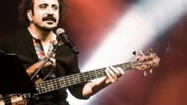 İlk albümü İmece usulü