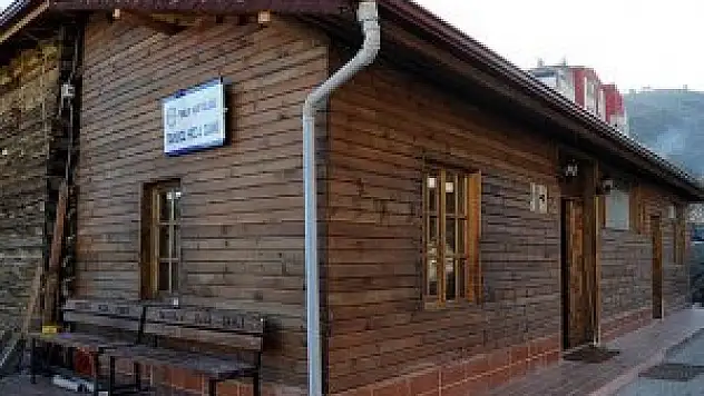 Çivisiz ahşap cami sökülerek yeniden tasarlandı