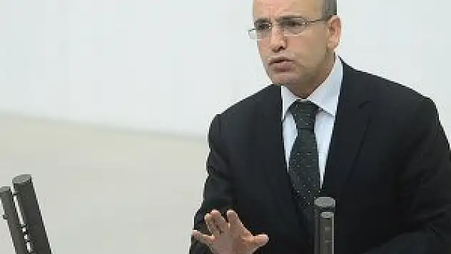 Akaryakıttaki vergi yükü azaldı