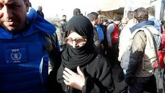 Humus'tan 800'den fazla sivil tahliye edildi