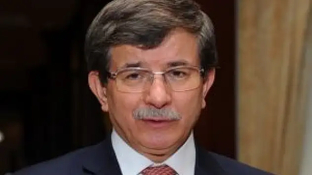 Bakan Davutoğlu Tunus'ta