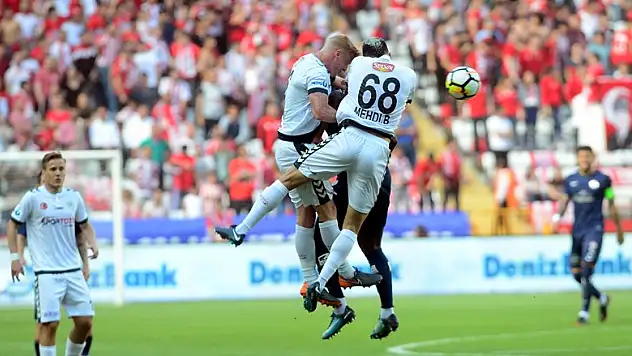 Jonsson'a sonsuz güven!