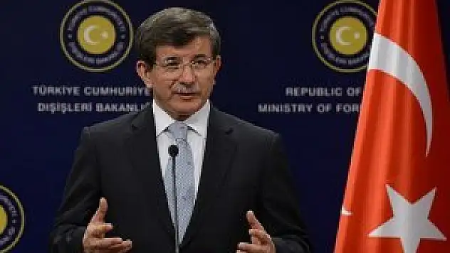 Davutoğlu'ndan Bosna Hersek'e kritik ziyaret