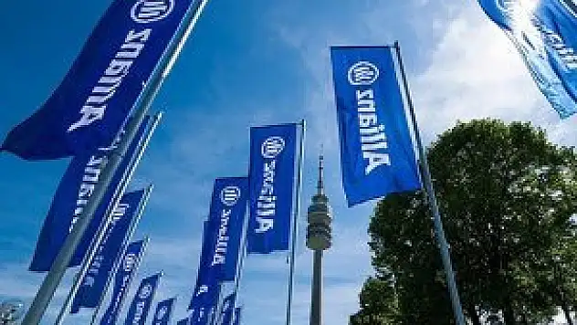 Allianz, Bayern Münih'e ortak oldu
