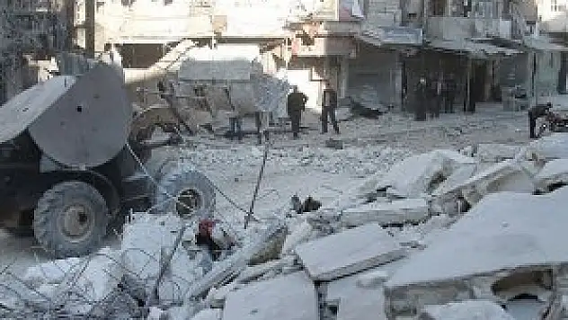 Halep'e varil bombalı saldırı: 21 ölü