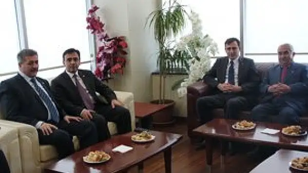 Altunel'den İsmail Turan'a ziyaret