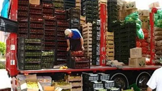 Avrupa'ya ihracat durdu, sebze-meyve çöp oldu