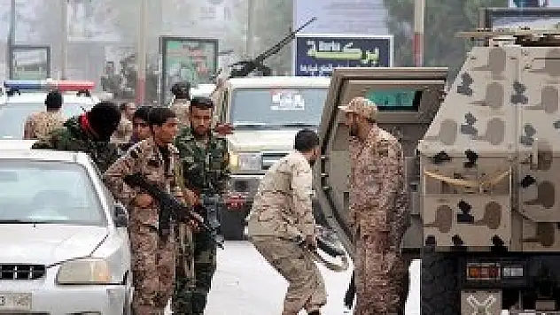 Libya'da askeri darbe girişimi