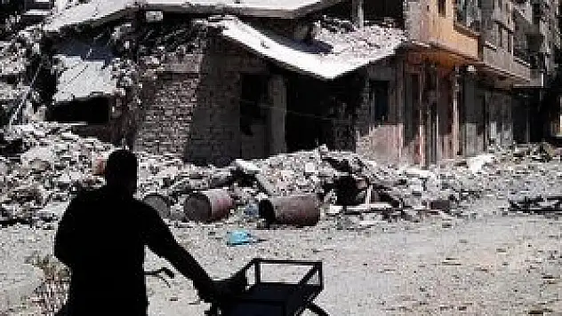 Silahlı gruplar Yermuk'tan çekildi