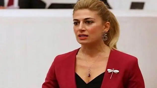 CHP'de kaos! Bir aday daha çıktı