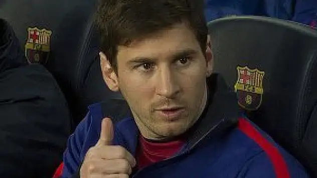Messi rekorunu egale etti