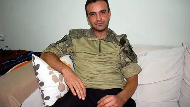 'Kopan bacağımı alıp helikopteri bekledim'