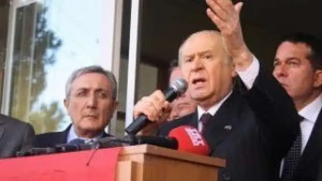 Bahçeli: 'Çözüm, sokakta değil demokrasi içerisindedir'