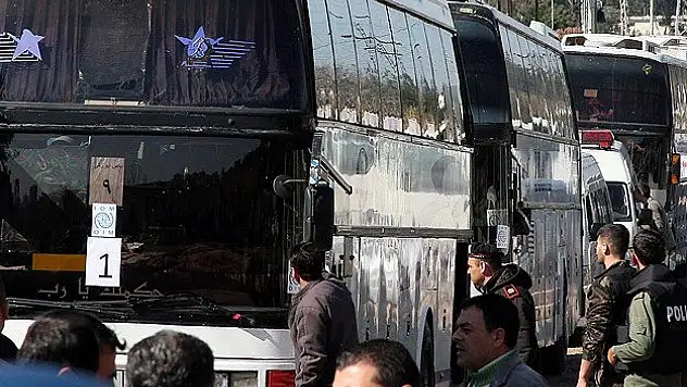 Humus'tan bin 400'e yakın kişi tahliye edildi