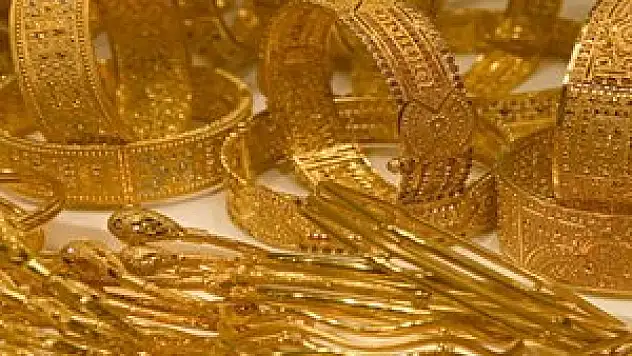 Altının kilogramı 92 bin 300 liraya yükseldi