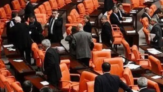 HSYK düzenlemesi Meclis'ten geçti