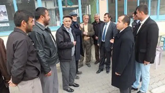 AK Parti Ahırlı ve Yalıhüyük çalışmalara devam ediyor