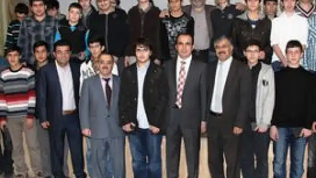 Başkan Altay'dan İmam Hatip Lisesi ziyareti