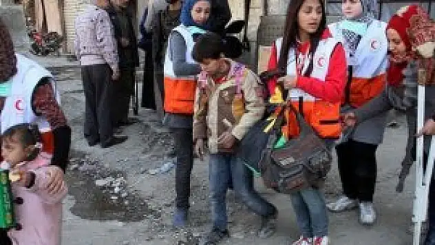 Açlık yeniden Yermuk kampının kapısında