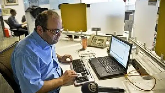 'Zifiri karanlıkta '0-1'lerle azmin hikayesi