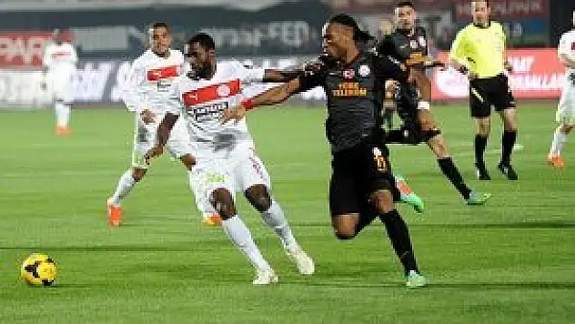 Galatasaray deplasmanda berabere