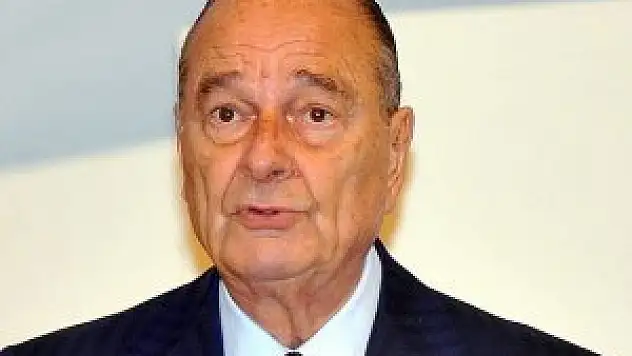 Chirac hastaneye kaldırıldı