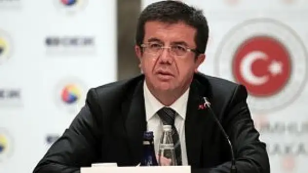 İlk düğmesi yanlış iliklenen gömlek