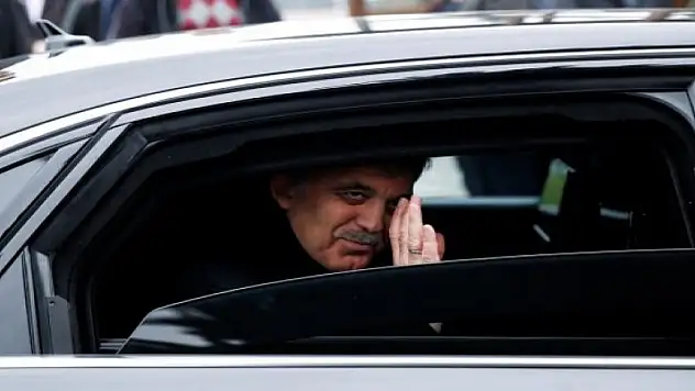 Erdoğan'la bir araya gelecek mi? Gül'den cevap