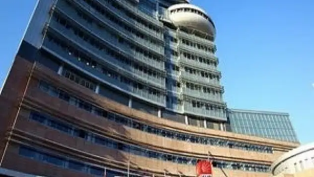 CHP'den AYM'ye HSYK başvurusu