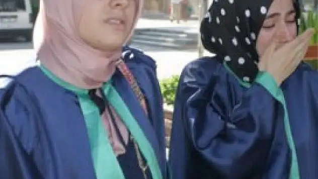 Danıştay'ın başörtüsü kararı sevindirdi