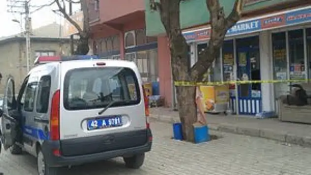 Kulu'da marketten hırsızlık