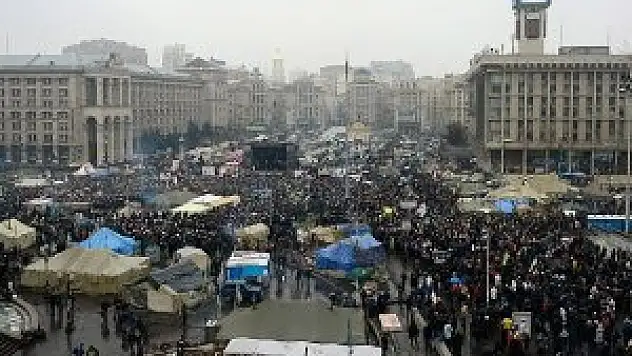 Ukrayna Genelkurmay Başkanı görevden alındı