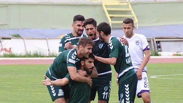 Anadolu Selçukspor beklemede!