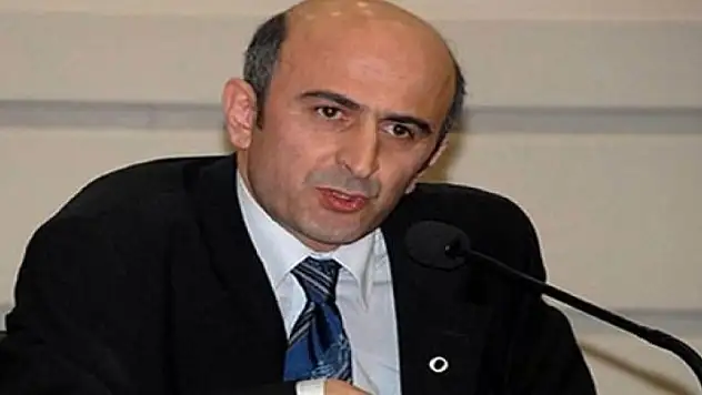 Ömer Faruk Eminağaoğlu CHP'den aday adayı oldu