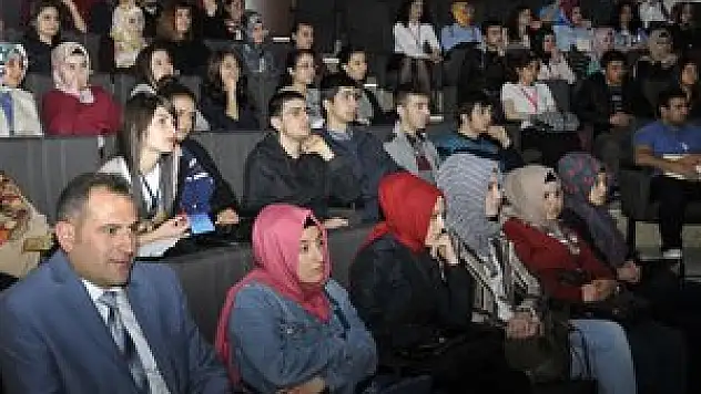 Selçuk'ta EKG ve Aritmi Yönetimi Eğitimi