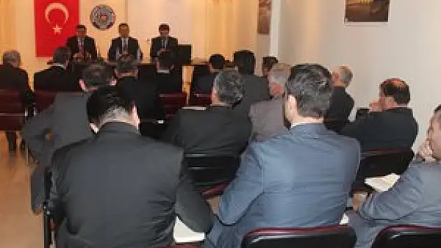 Konya'nın 4 ilçesinin çevre düzeni planı Beyşehir'de konuşuldu