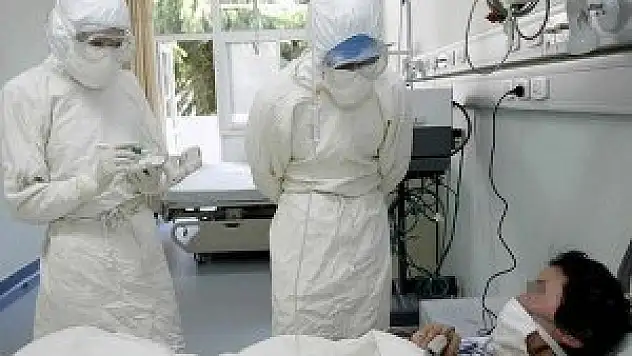 Corona can almaya devam ediyor