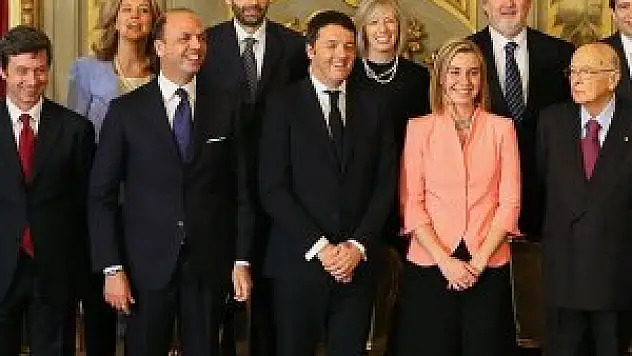 İtalya'da Renzi hükümeti kuruldu