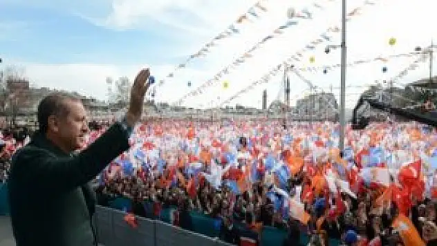 Ellerinden gelse bana da şantaj yaparlar