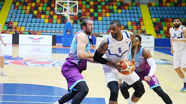 Selçuklu Basket avantaj peşinde!