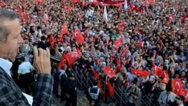 Alabora'nın tweeti AK Parti'ye ilham oldu