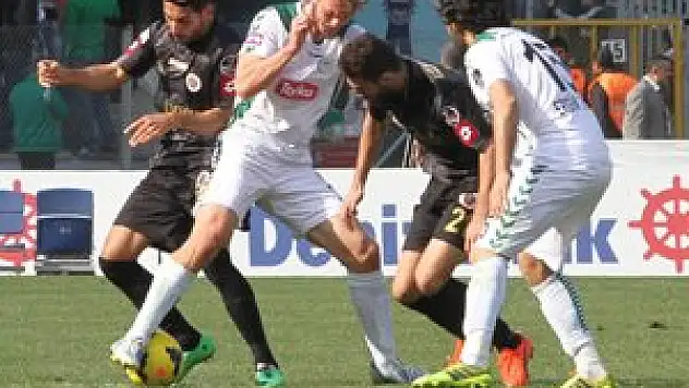 Torku Konyaspor sonunu getiremedi: 2-2