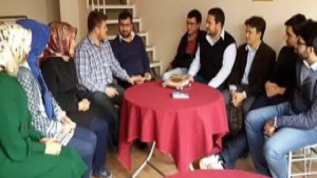 KTO öğrencileri, Mevlana Talasemi Derneği'ni ziyaret etti