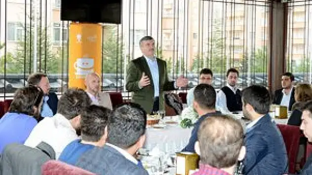 Başkan Akyürek, gençlerle buluştu