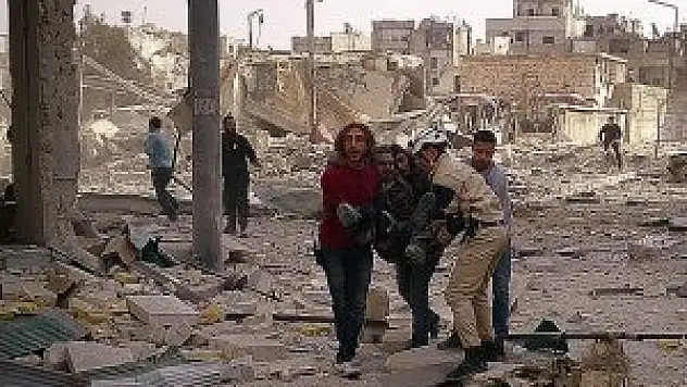 Esed yine 'varil bombasıyla' saldırdı: 12 ölü